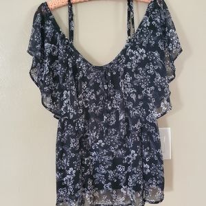 Torrid cold shoulder top 2X